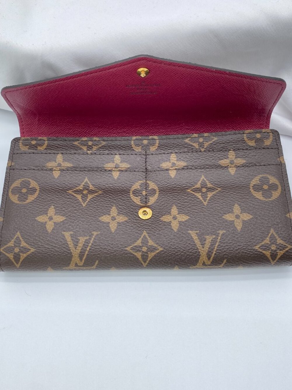 Louis Vuitton Sarah Wallet | Monogram Canvas Fuchsia Interior 🌺 Rosalie - Picture 9 of 14